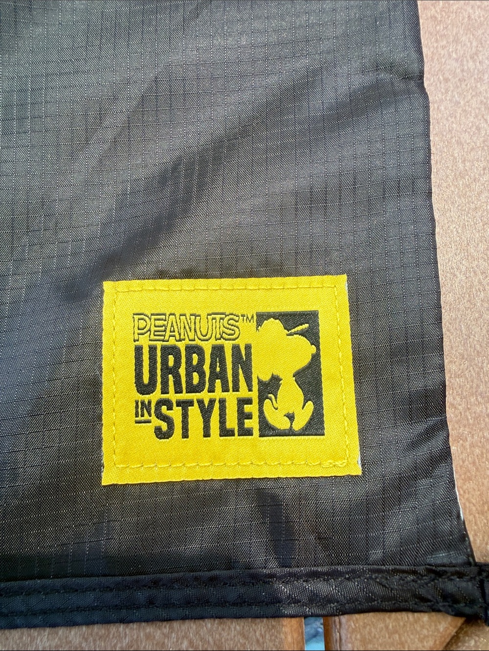 7-Eleven x Snoopy "Black to Basic" Urban Tote Bag Hong Kong - Picture 4 of 4